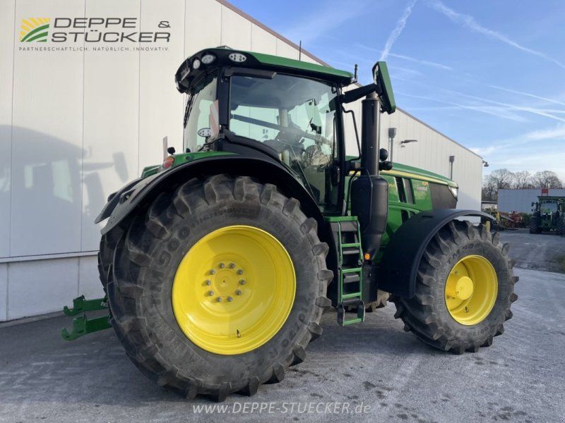 John Deere 6R 250