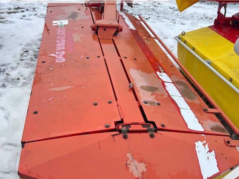 Pöttinger Nova Cut 290