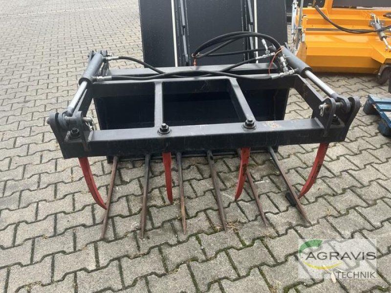 Giant DUNG- UND SILAGEZANG