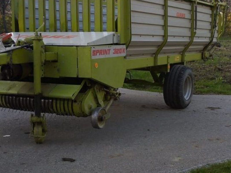 Claas Sprint   320 K