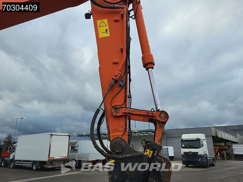 Hitachi ZX210 LC-5B Tiltrotator