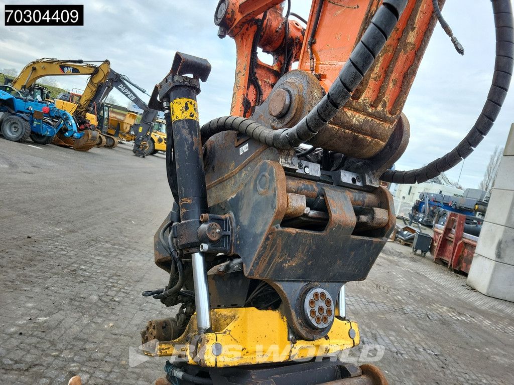 Hitachi ZX210 LC-5B Tiltrotator