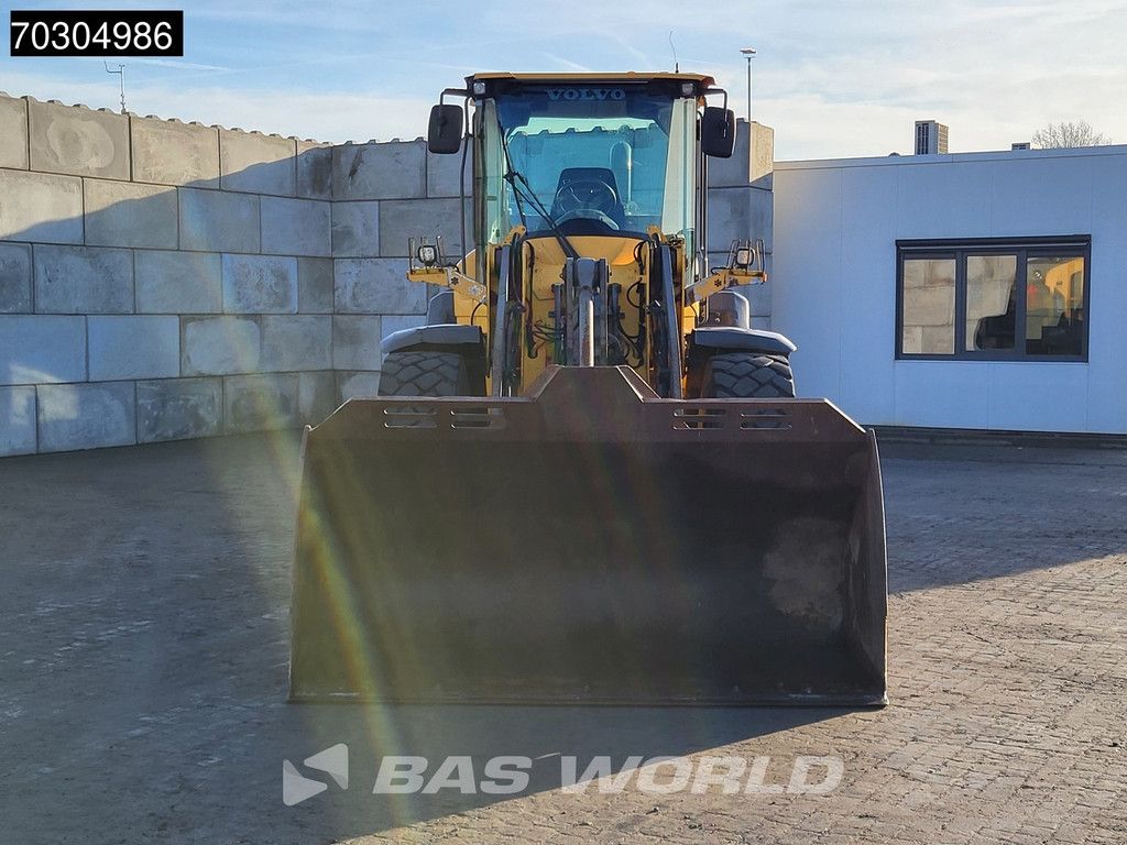 Volvo L70G