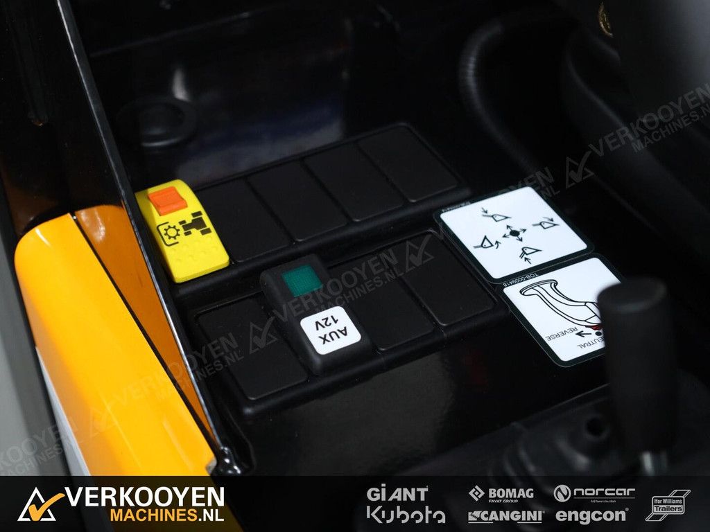 2026 Giant G2300 X-tra HD VK10500