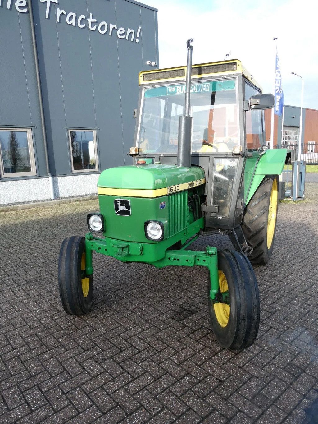 John Deere 1630 2wd / 10824 Draaiuren / Margetrekker