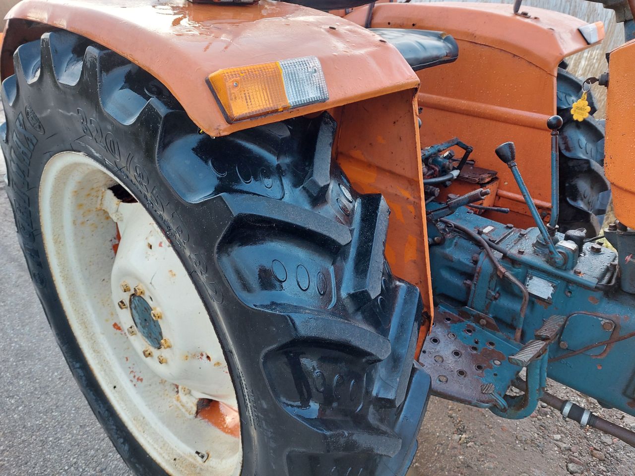 UTB / Fiat 445 met stuurbekrachtiging