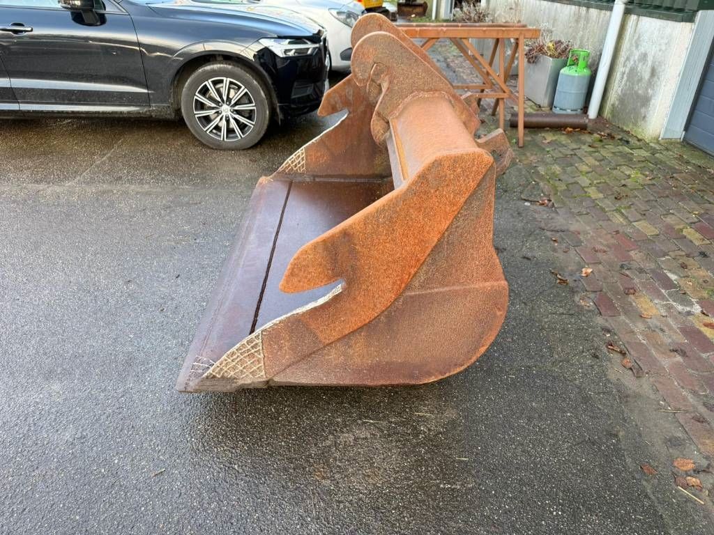 CW30 200cm wide bucket/ bredebak / löffel