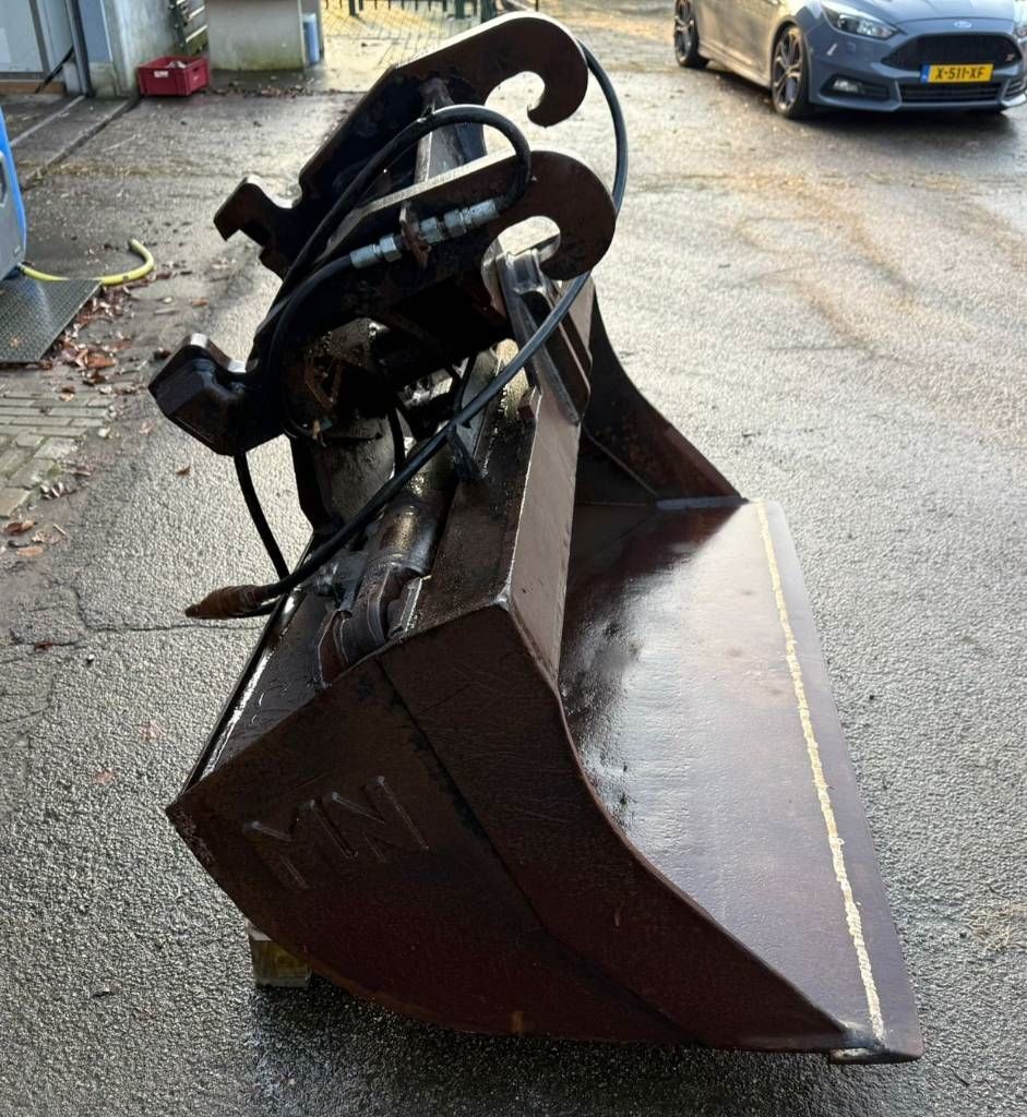 Matt Nielen CW30 tiltbucket / schwenklöffel / kantelbak