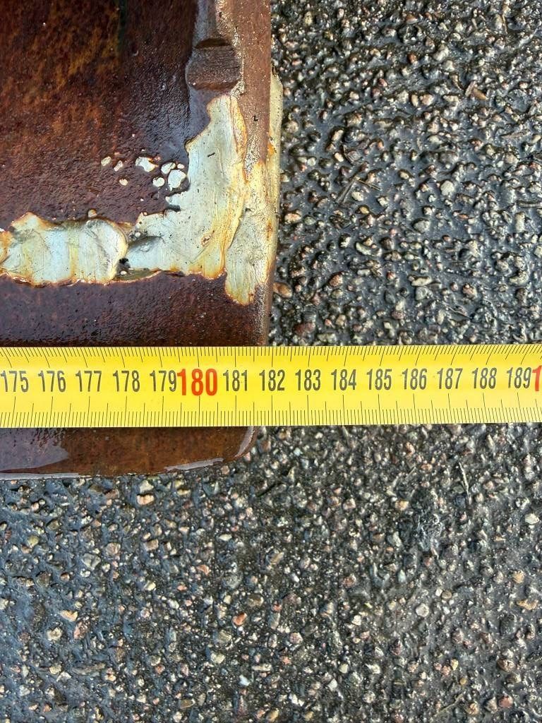 Matt Nielen CW30 tiltbucket / schwenklöffel / kantelbak