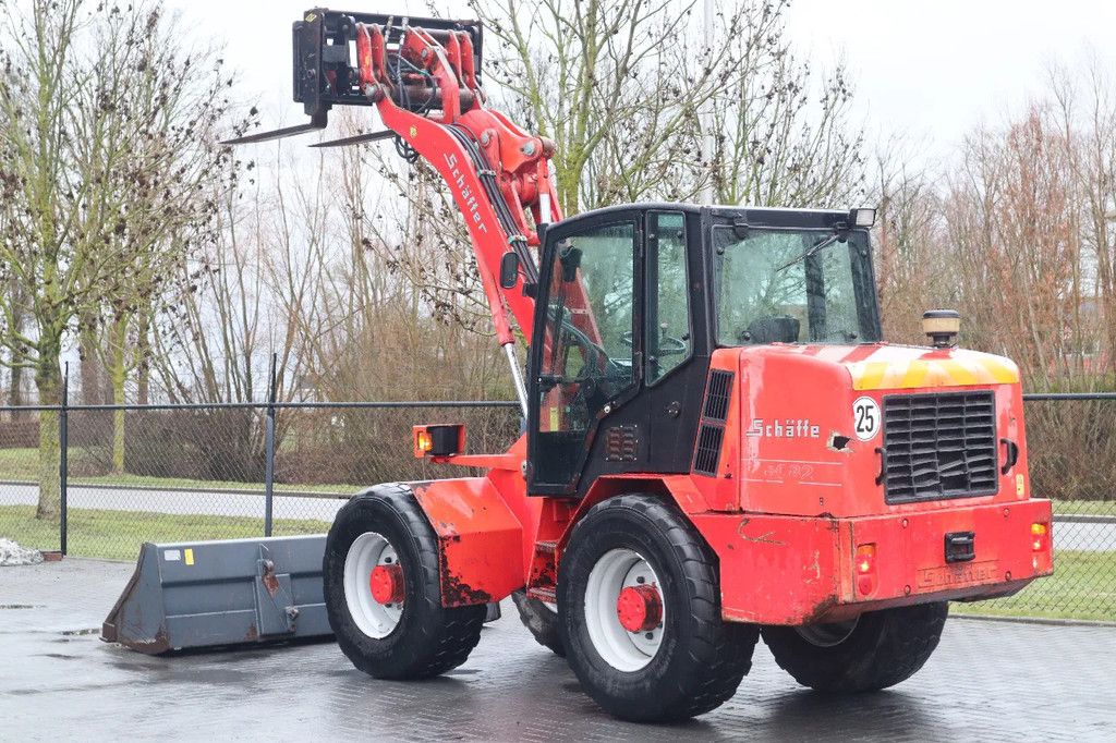 Schäffer 8082 | FORKS | BUCKET | EXTRA FUNCTION