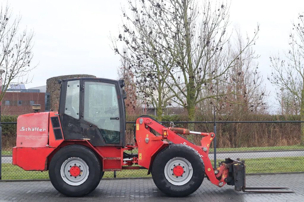 Schäffer 8082 | FORKS | BUCKET | EXTRA FUNCTION