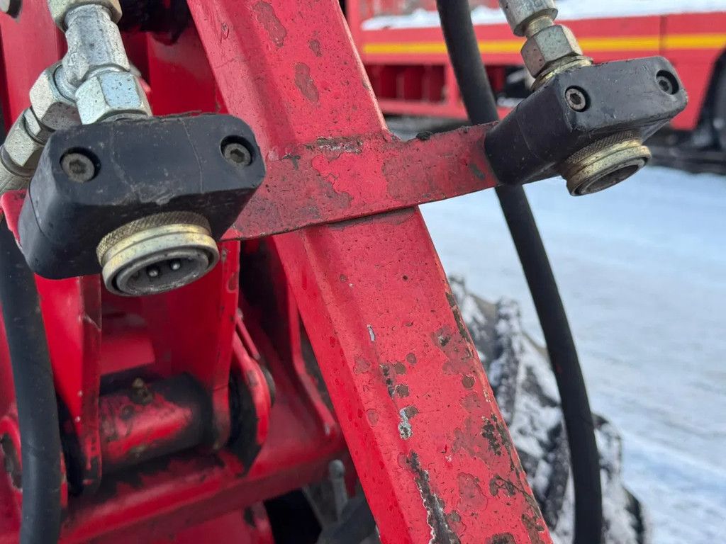 Weidemann 1130 minishovel kniklader