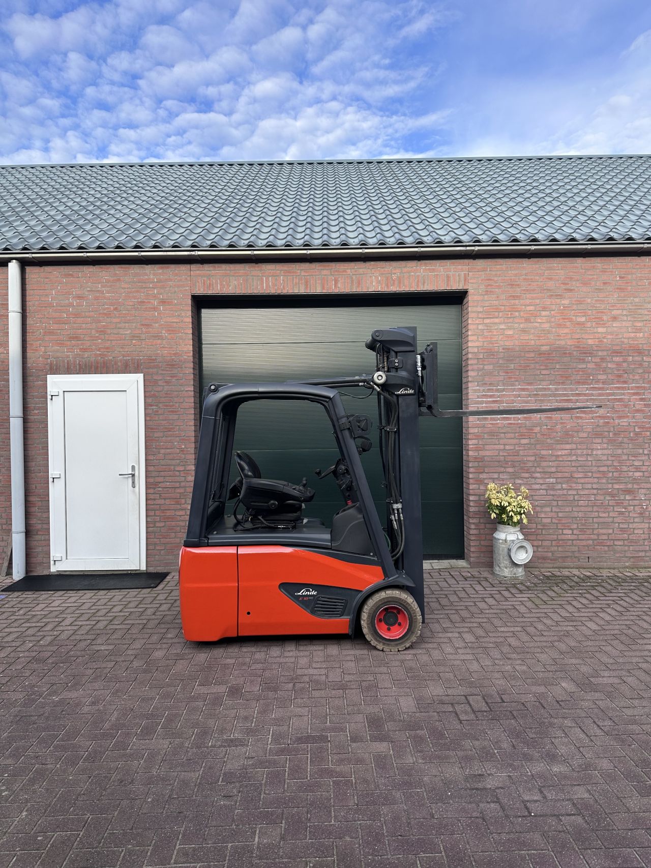 Linde E18-02 4500 uur! Triplo bj. 2018 elektrische heftruck