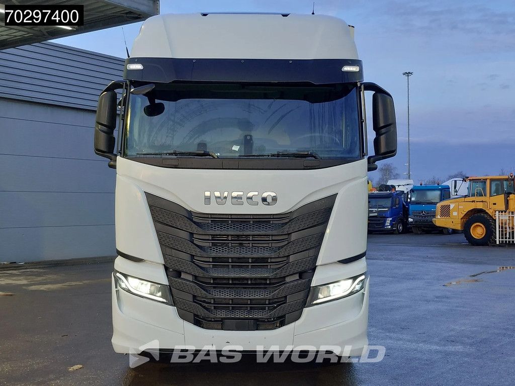 Iveco S-Way 490 6X2 NEW! Thermo-King T-1100X Lamberet box Lift-Axle Automatic Euro 6