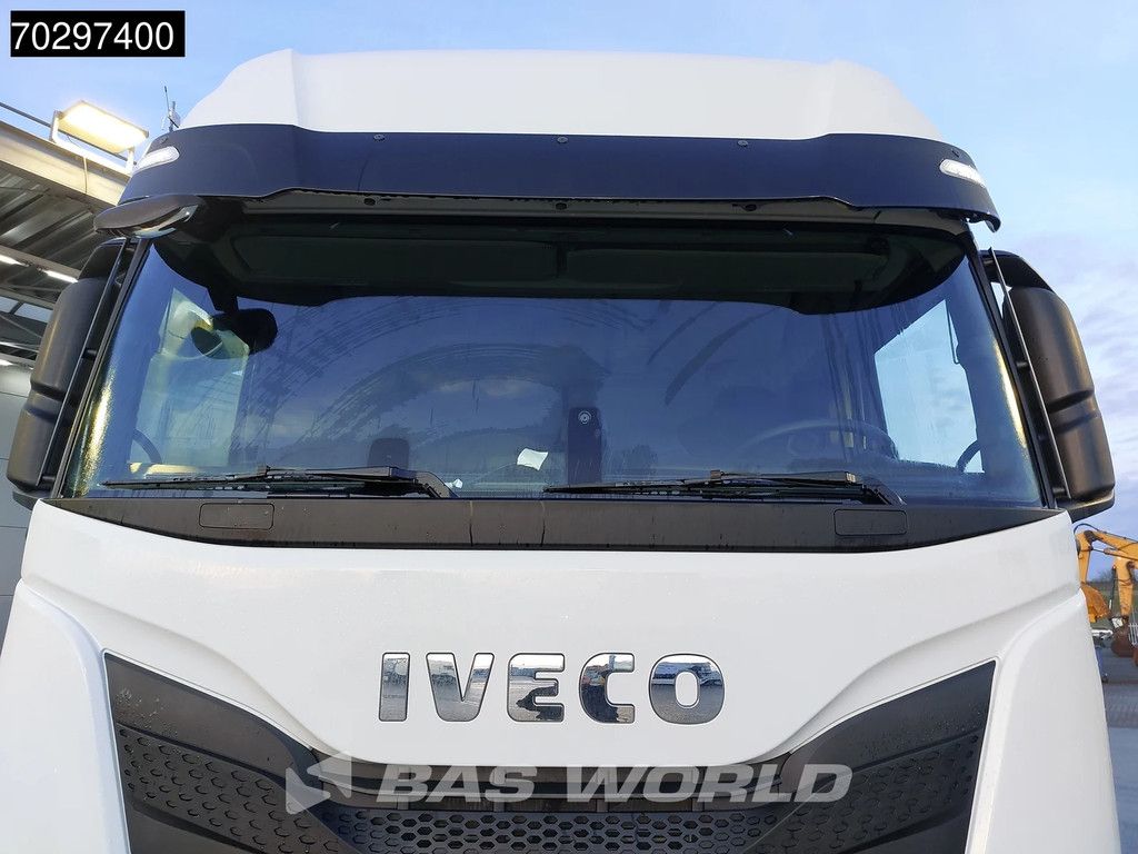 Iveco S-Way 490 6X2 NEW! Thermo-King T-1100X Lamberet box Lift-Axle Automatic Euro 6