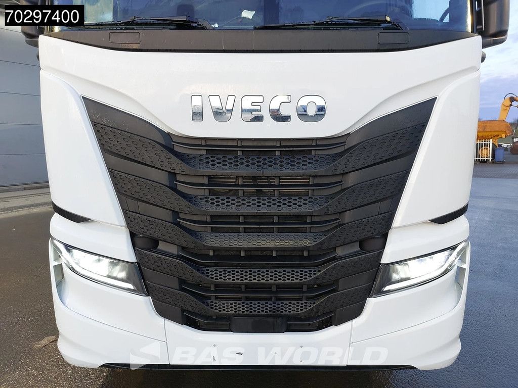 Iveco S-Way 490 6X2 NEW! Thermo-King T-1100X Lamberet box Lift-Axle Automatic Euro 6