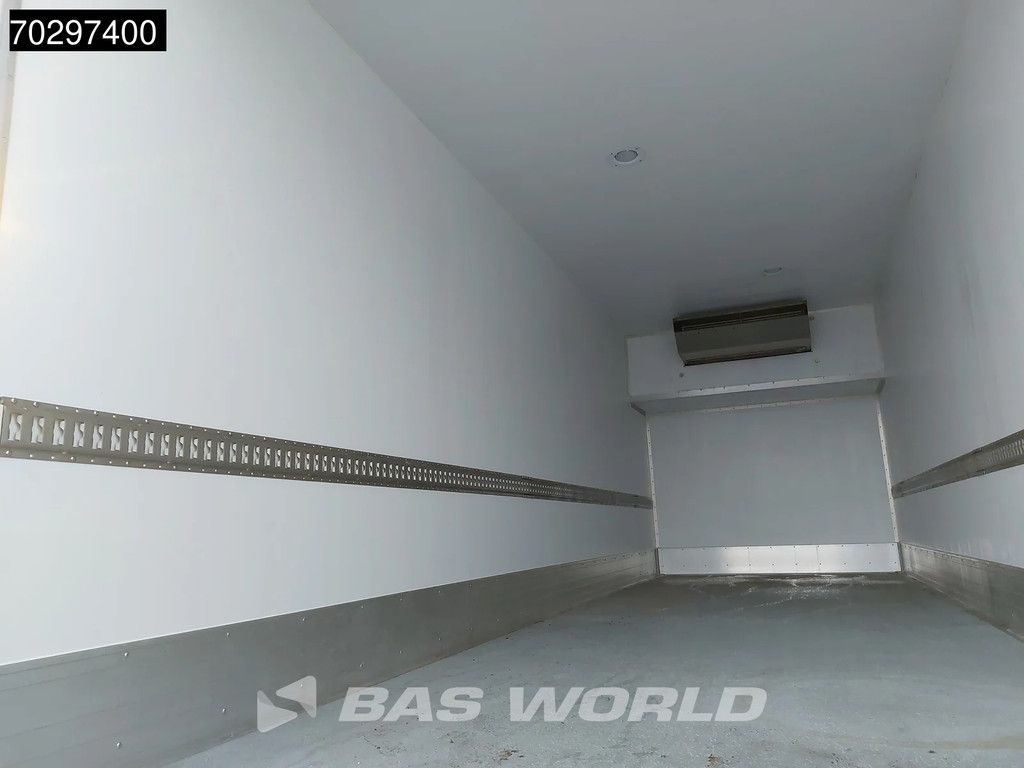 Iveco S-Way 490 6X2 NEW! Thermo-King T-1100X Lamberet box Lift-Axle Automatic Euro 6