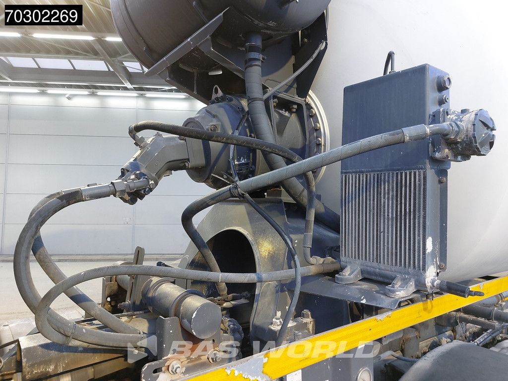 Iveco X-Way 400 8X4 9m3 mixer Automatic Cruise control Euro 6