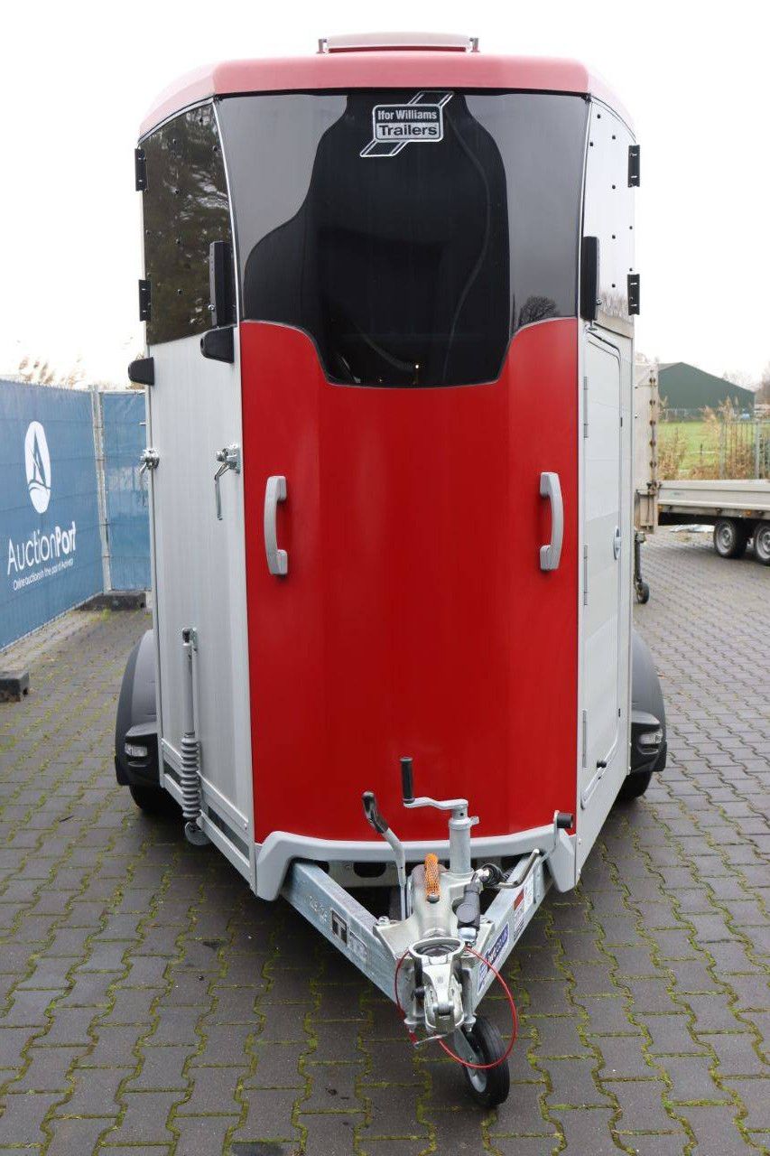 Pferdeanhänger Williams HBX506 Neu