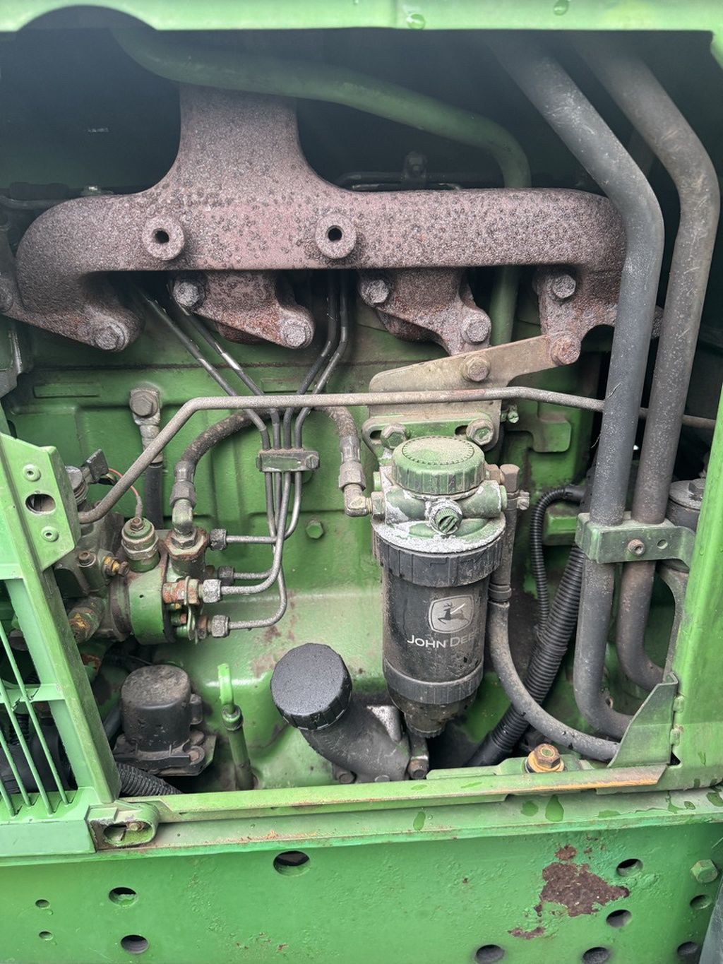 John Deere 6210