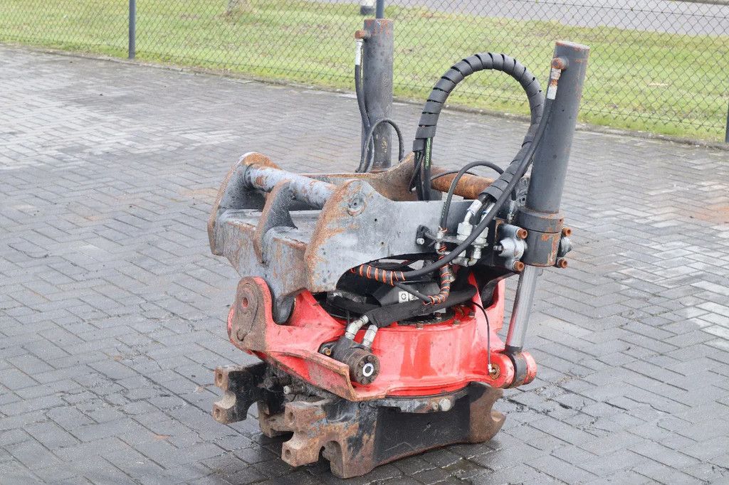 Rototilt R8 | S70 | KM70 | TILT ROTATOR | GOOD CONDITION