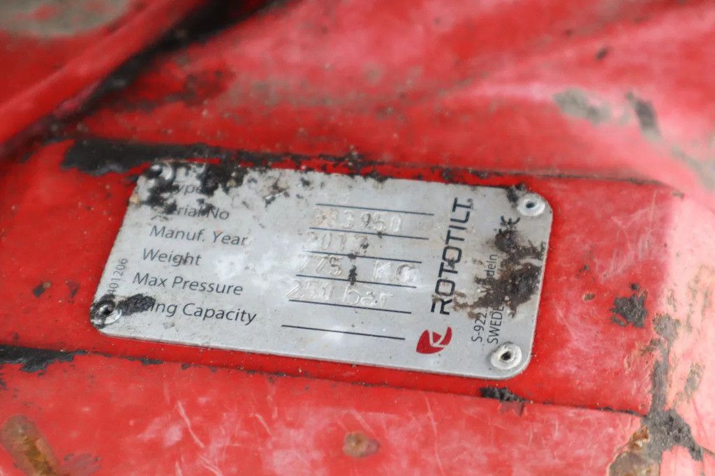 Rototilt R8 | S70 | KM70 | TILT ROTATOR | GOOD CONDITION