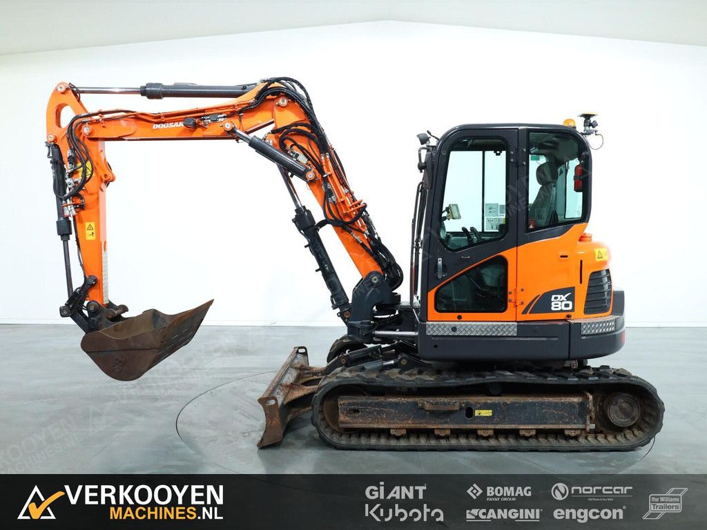 2012 Doosan DX80R + Topcon GPS VK10316