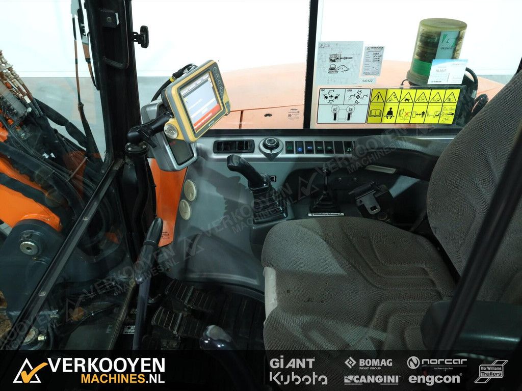 2012 Doosan DX80R + Topcon GPS VK10316