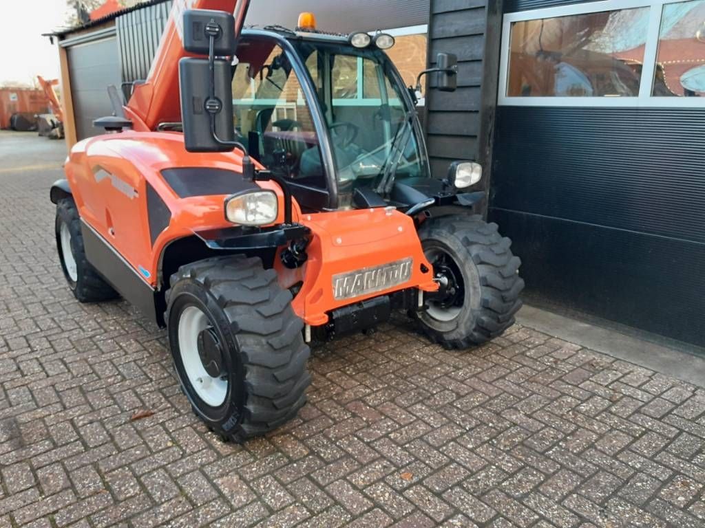 Manitou MT 625 H Comfort verreiker compact met vorken