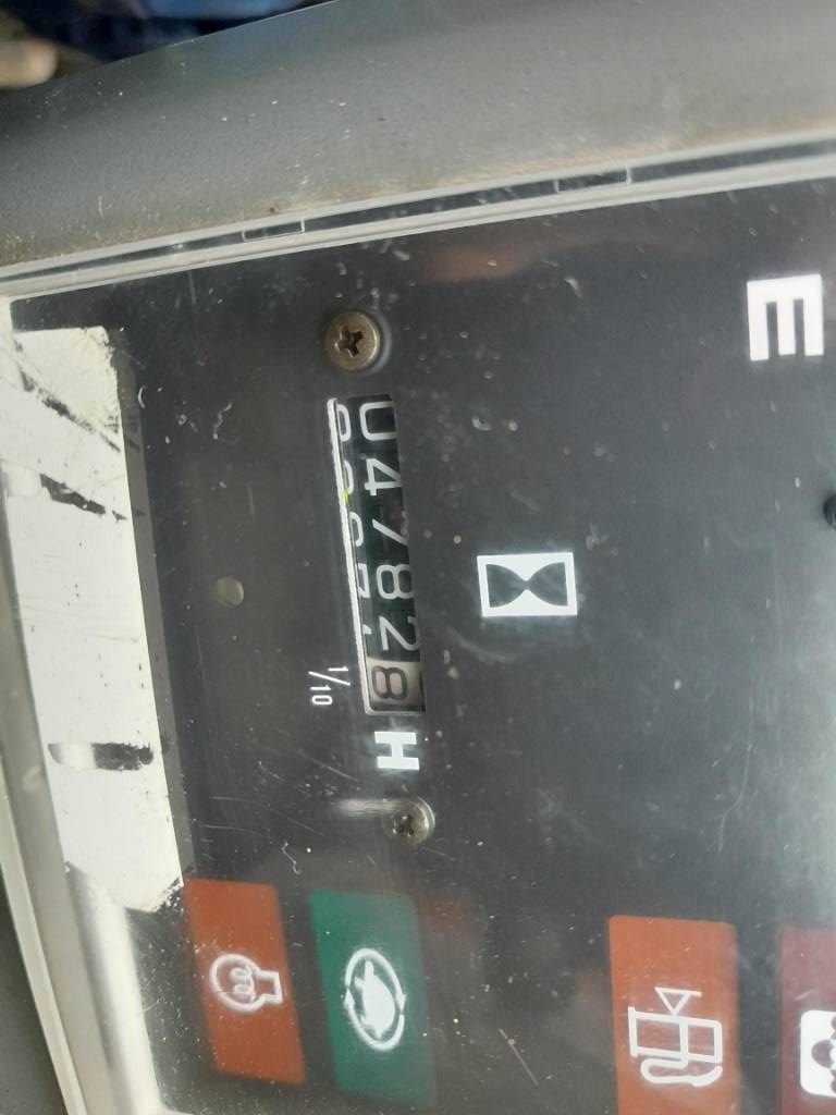 Takeuchi TB070 mobiele kraan graafmachine