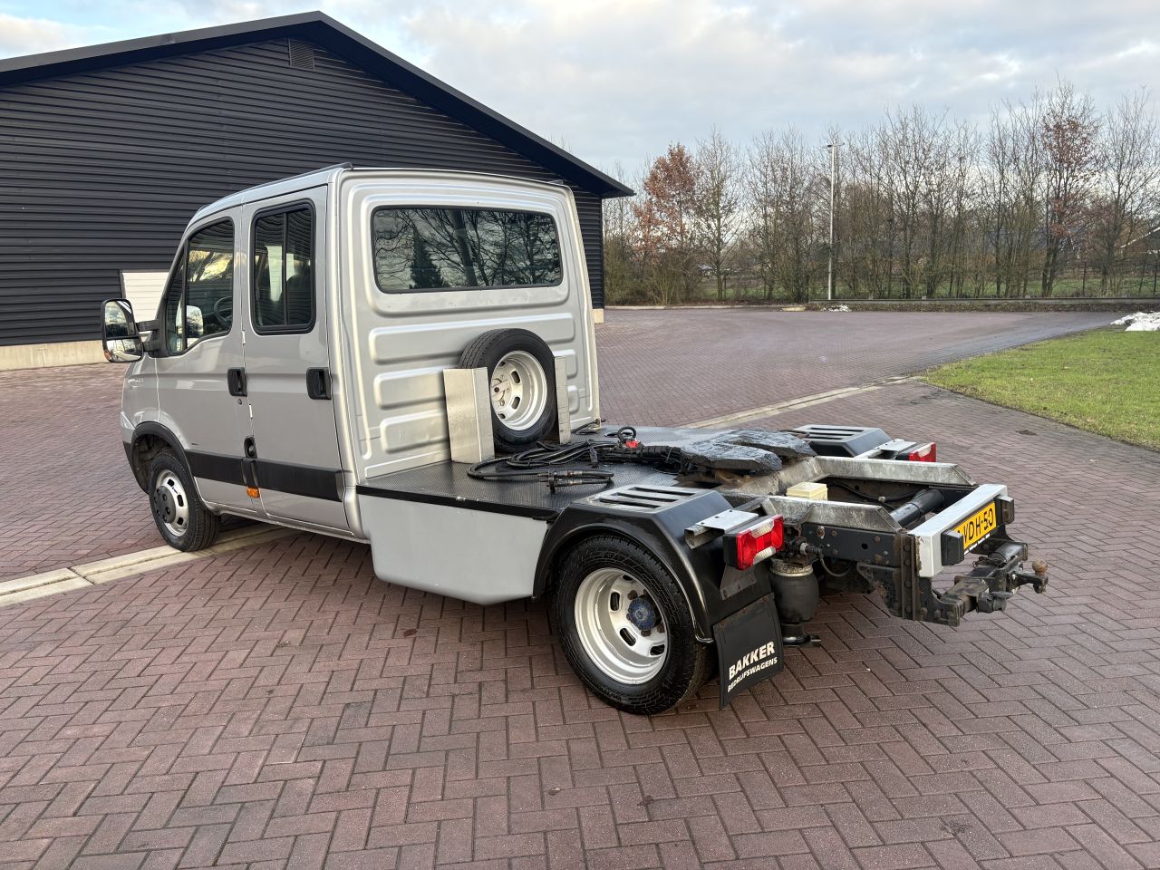 Be trekker Iveco Daily 40C18 met dubbele cabine EURO 5 N1 PTO