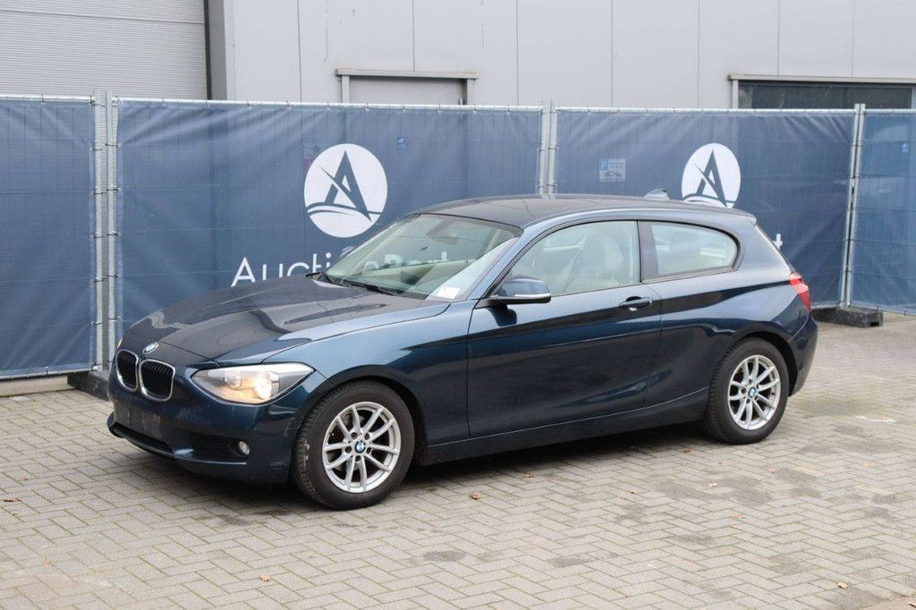 Passenger car BMW 116ed Diesel 2013 (Margin)