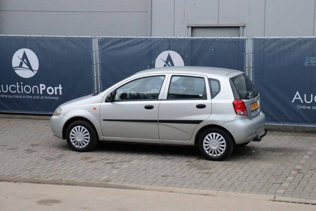 Personenauto Daewoo Kalos Benzine 2004 (Marge)