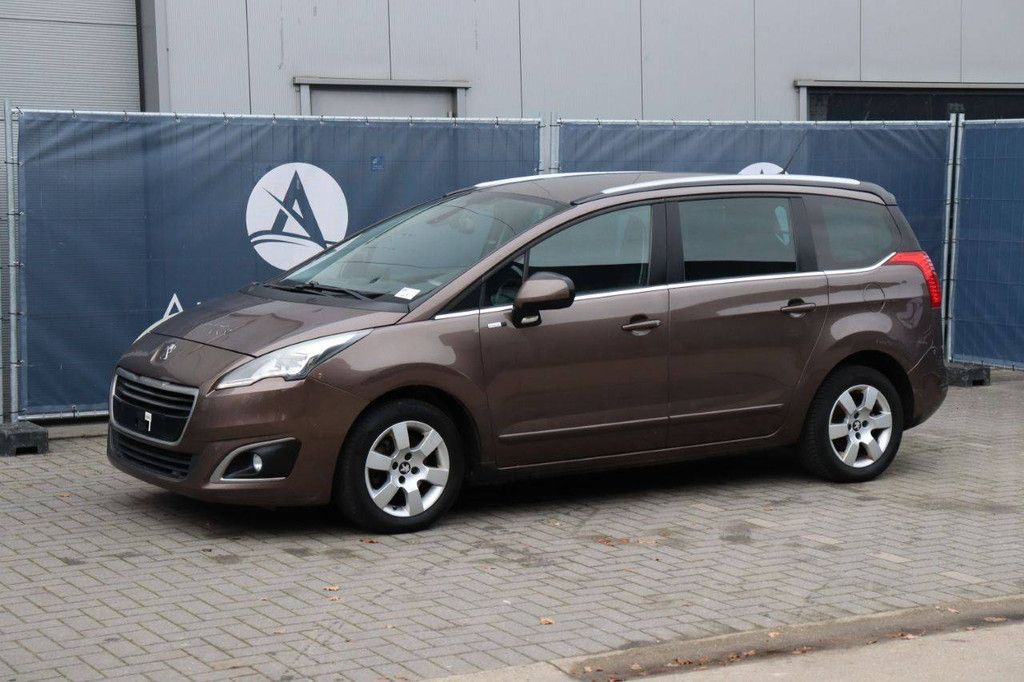 SUV Peugeot 5008 Diesel 2016