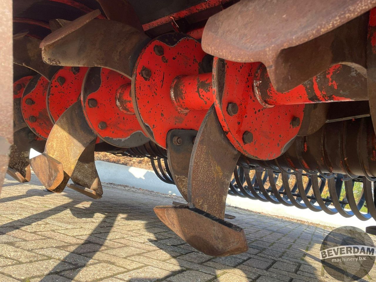 Farmax LRP PROFI 300 LHDHK