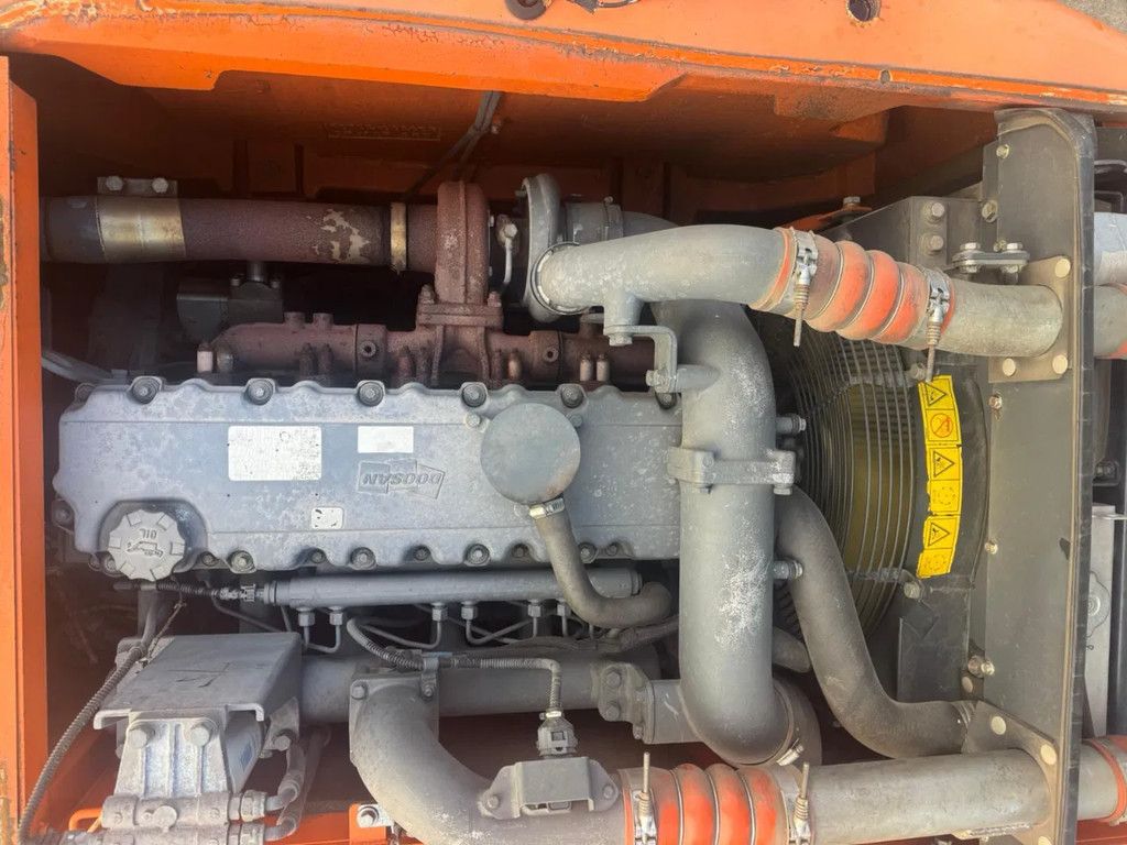 Doosan Dx 140 W