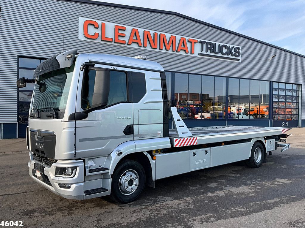 Man TGL 12.220 Euro 6 Recovery truck Just 65.900 km!