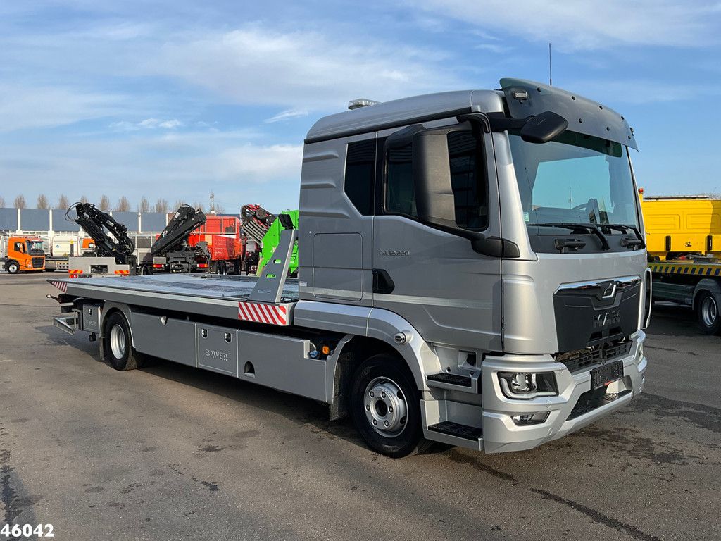 Man TGL 12.220 Euro 6 Recovery truck Just 65.900 km!