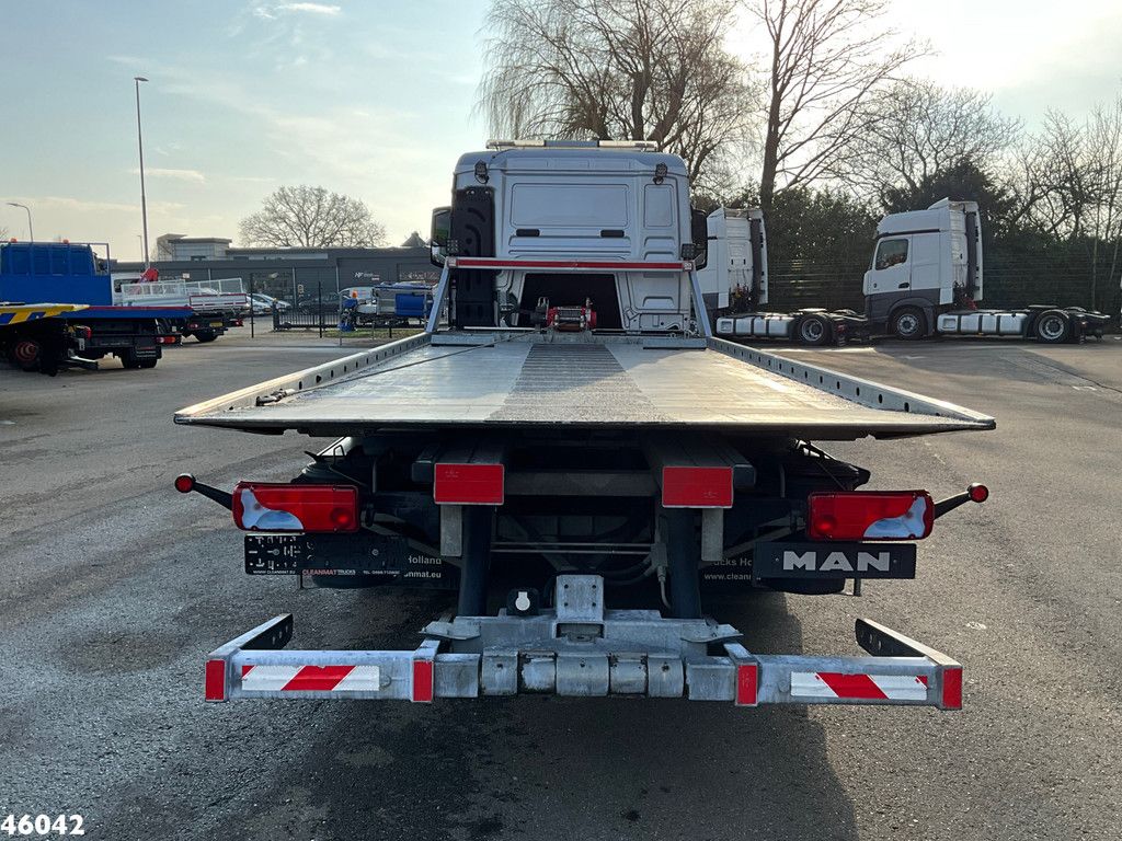 Man TGL 12.220 Euro 6 Recovery truck Just 65.900 km!