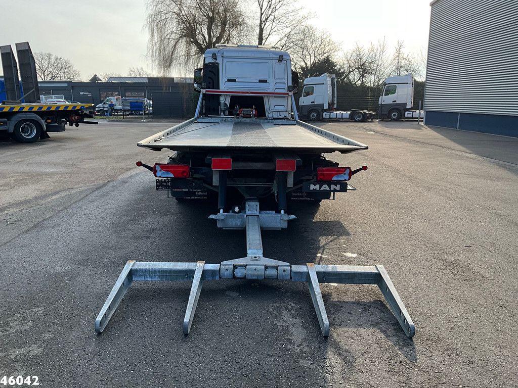Man TGL 12.220 Euro 6 Recovery truck Just 65.900 km!