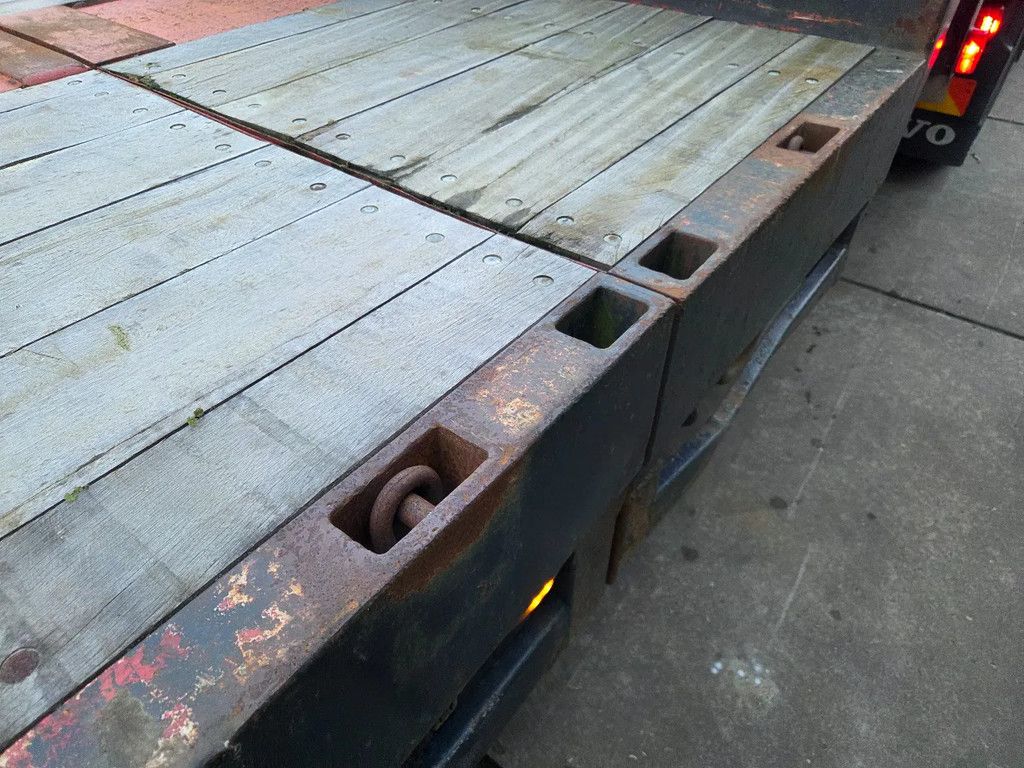 Broshuis 31N5-EU 3 as schuiver/stuuras