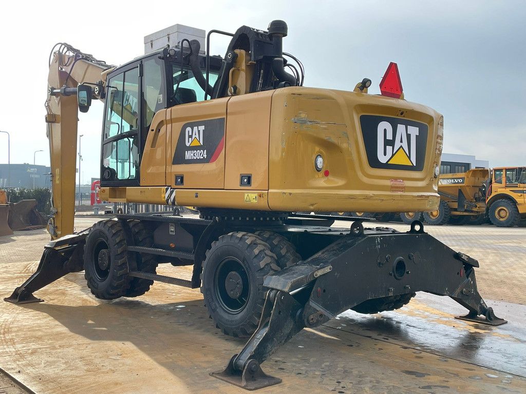 Caterpillar MH3024