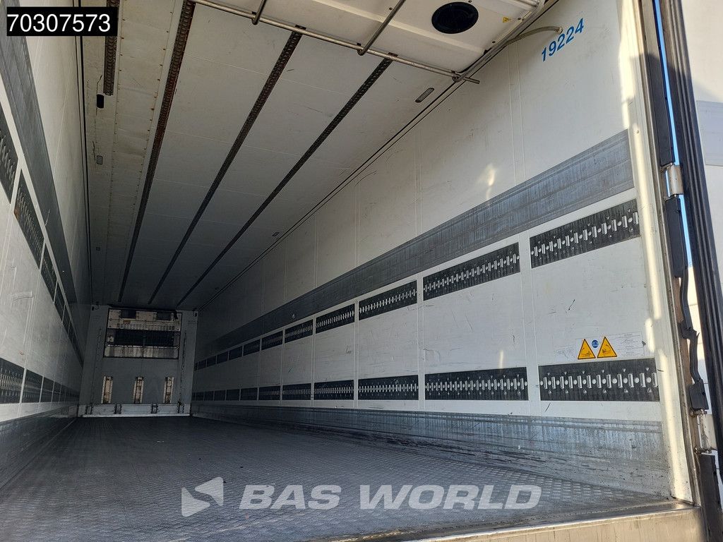 Schmitz SCB*S3B 3 axles TUV 08/26 Doppelverdampfer Blumenbreit