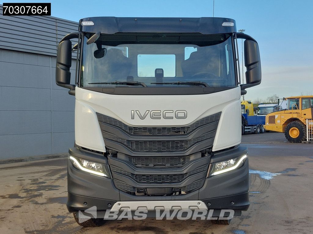 Iveco X-Way 400 6X2 NEW! Chassis Lift+Steering axle ACC Euro 6