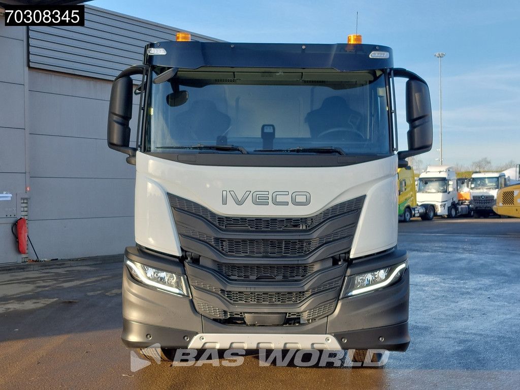 Iveco X-Way 360 6X2 NEW! Chassis Lifting axle ACC Euro 6