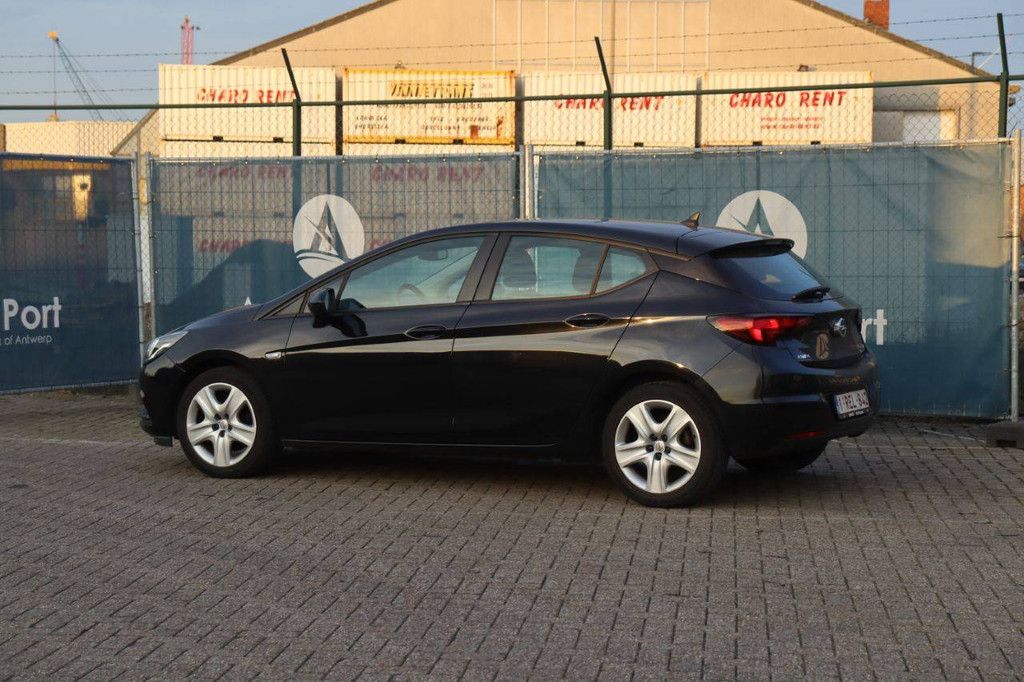 Passenger car Opel Astra ecoFLEX Petrol 2016 (Margin)