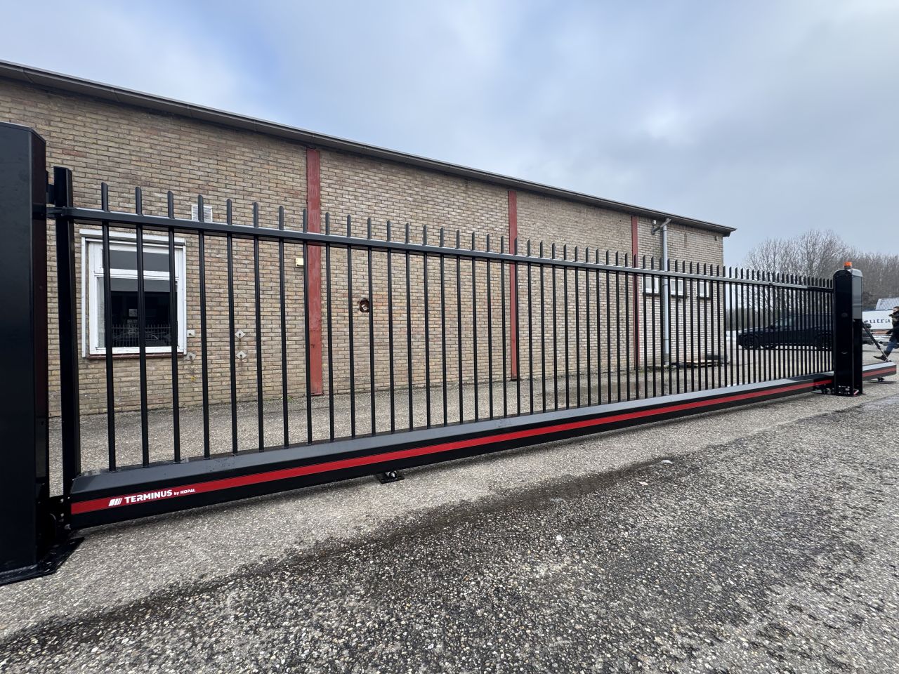 Volautomatische Schuifpoort Nieuw !!