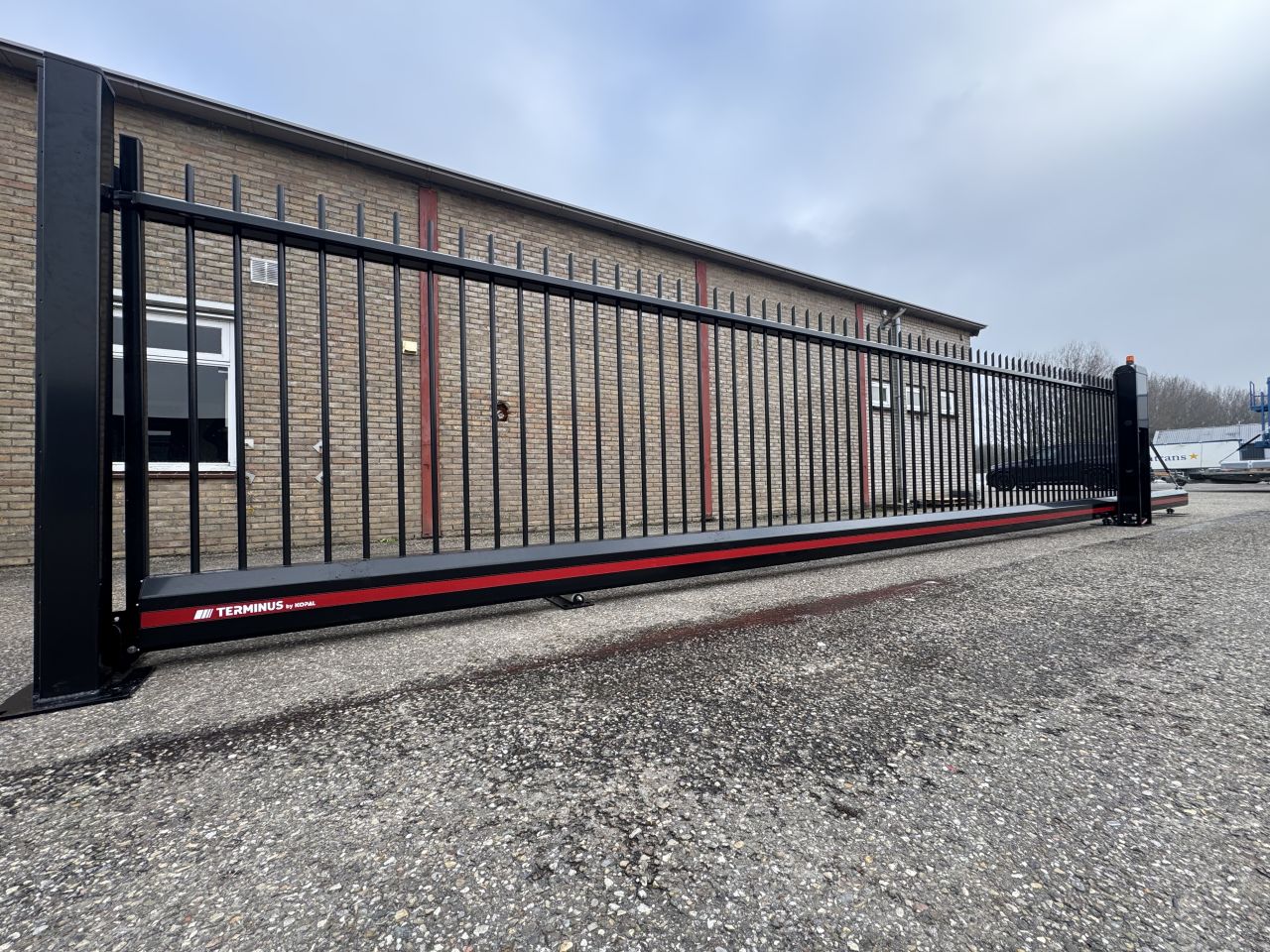 Volautomatische Schuifpoort Nieuw !!