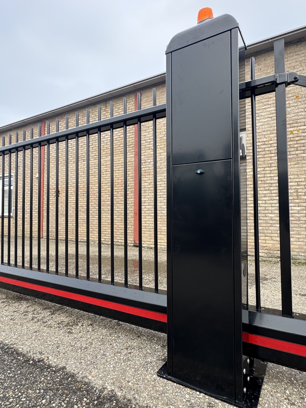 Volautomatische Schuifpoort Nieuw !!