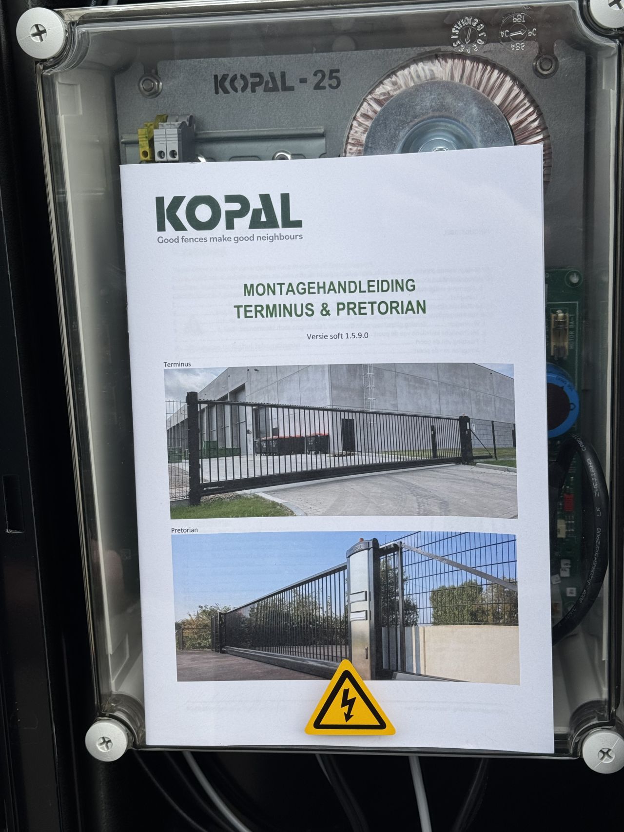 Volautomatische Schuifpoort Nieuw !!